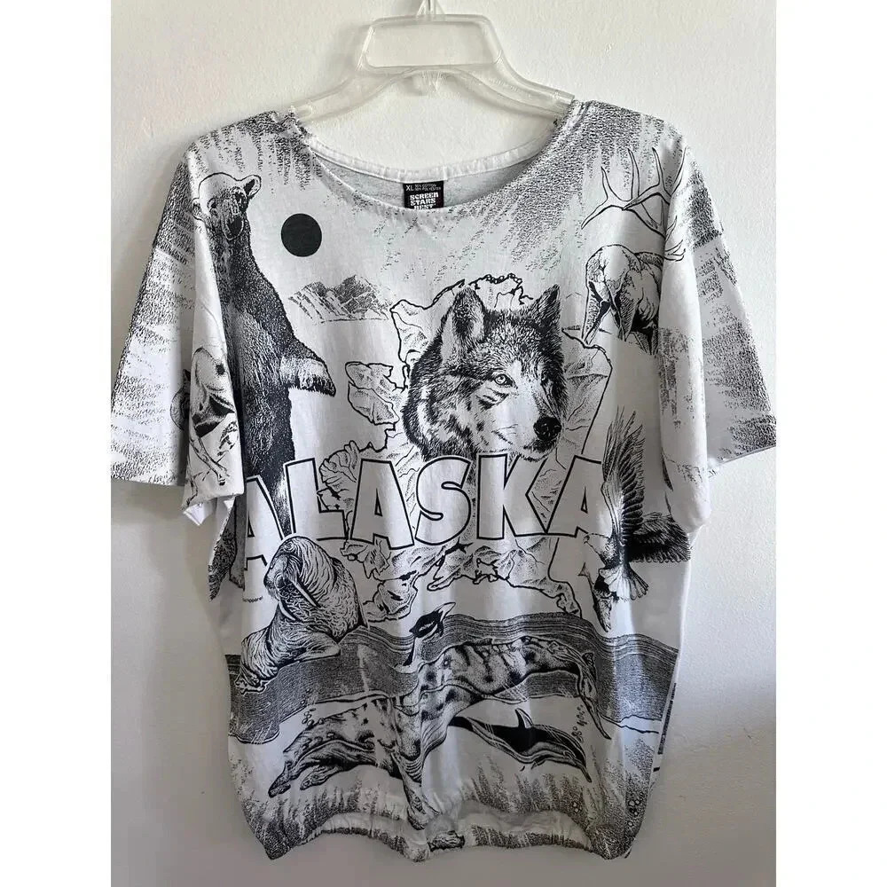 Alaska Men's Black & White Short Sleeves Wolf Printed T-Shirt Size XL